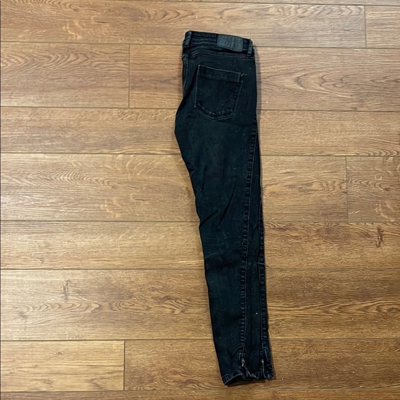 Zara Basic Black Denim Jeans - Picture 5 of 6